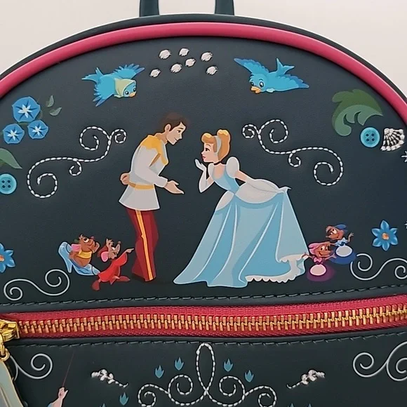 Loungefly Cinderella Backpack - Picture 7 of 8